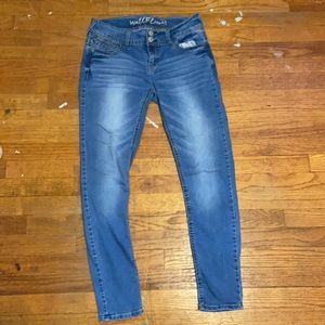 Wallflower jeans size 9